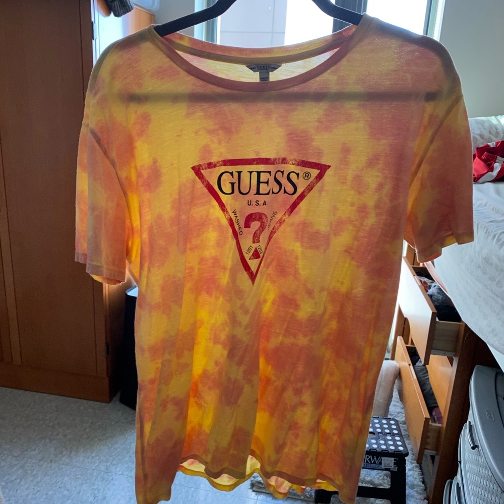 GUESS T-Shirt